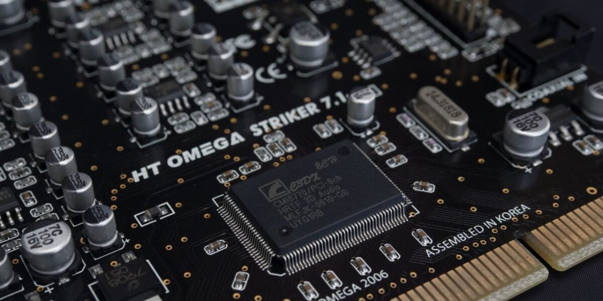 AI Boom Propels SK Hynix and Micron