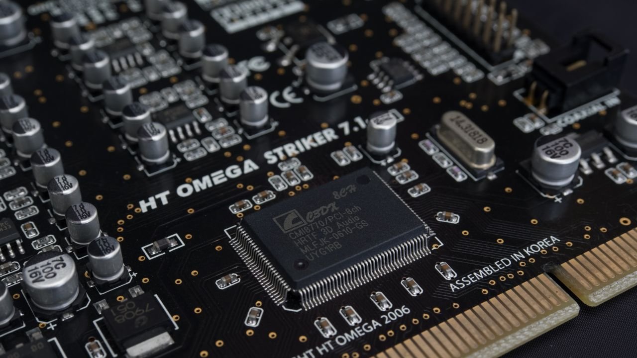 AI Boom Propels SK Hynix and Micron into Exclusive $1 Trillion Valuation Club