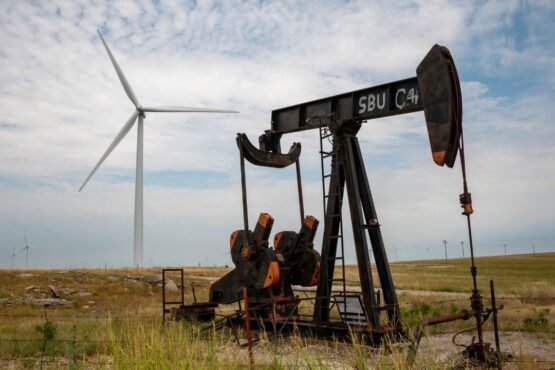Oil Prices Surge as US Launches Fresh Strikes on Iran Amid Fragile Ceasefire